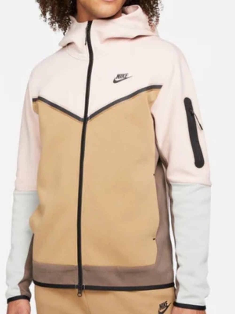 Nike Tech Fleece